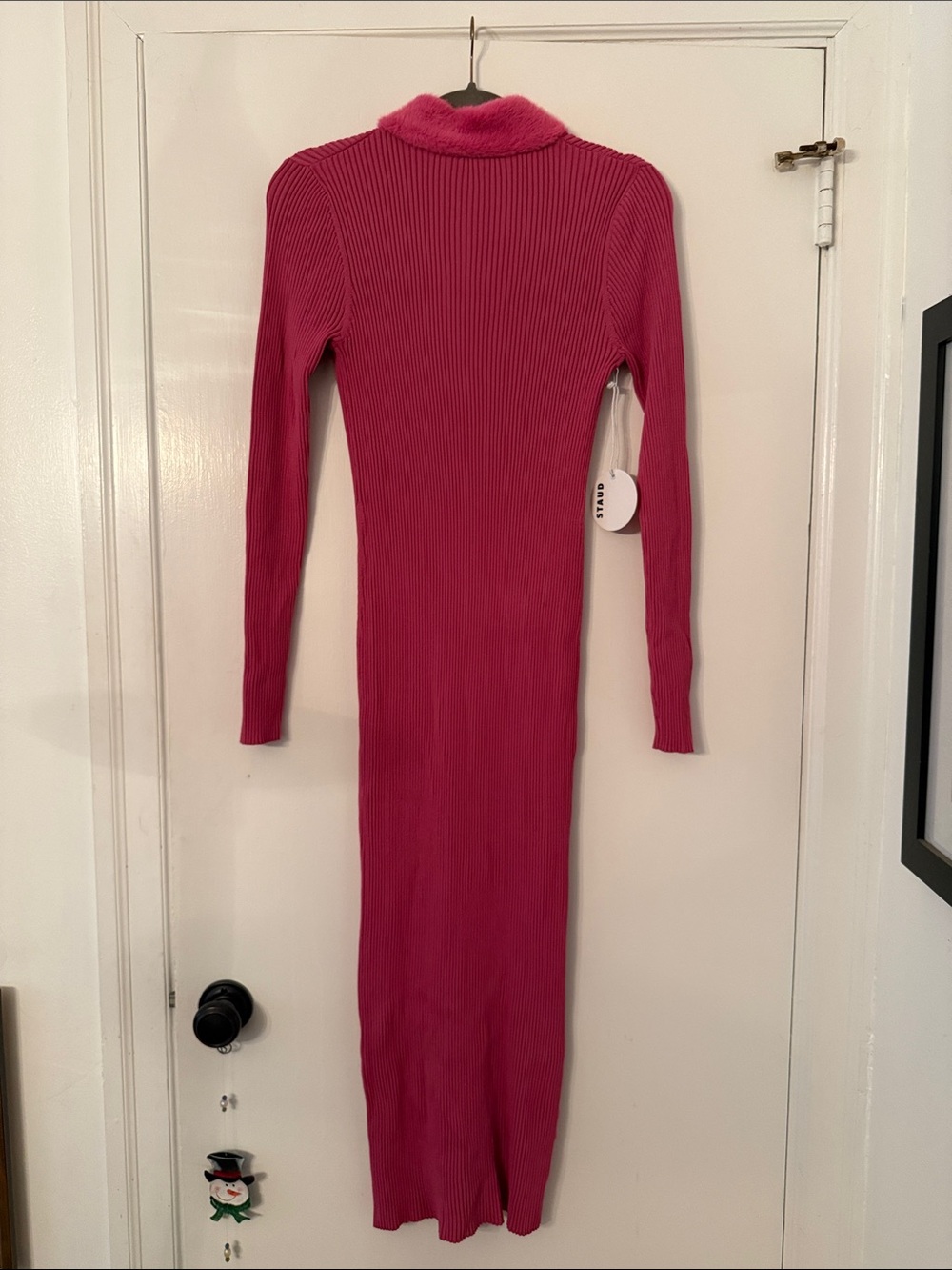 RARE STAUD Fuchsia Ribbed Faux-Fur Trim Long Button-Front Dress L NWT - Picture 4 of 4